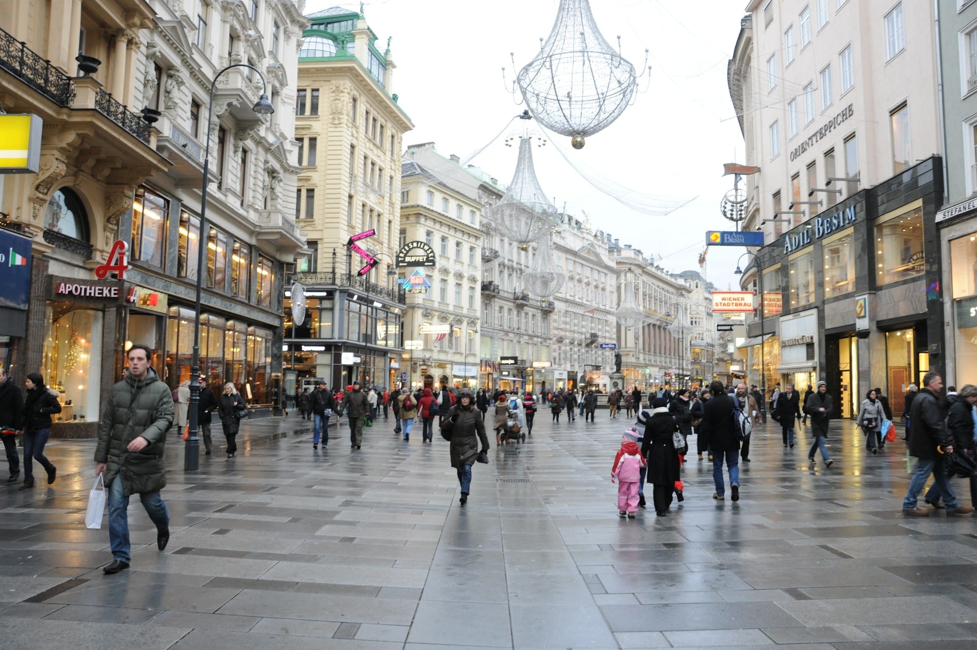 Wien erleben - auch bei schlechtem Wetter möglich Bild: @FARAWAYKINGDOM via Twenty20