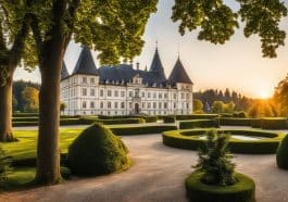 Schloss Neugebäude: Historisches Ambiente und Spielplatz